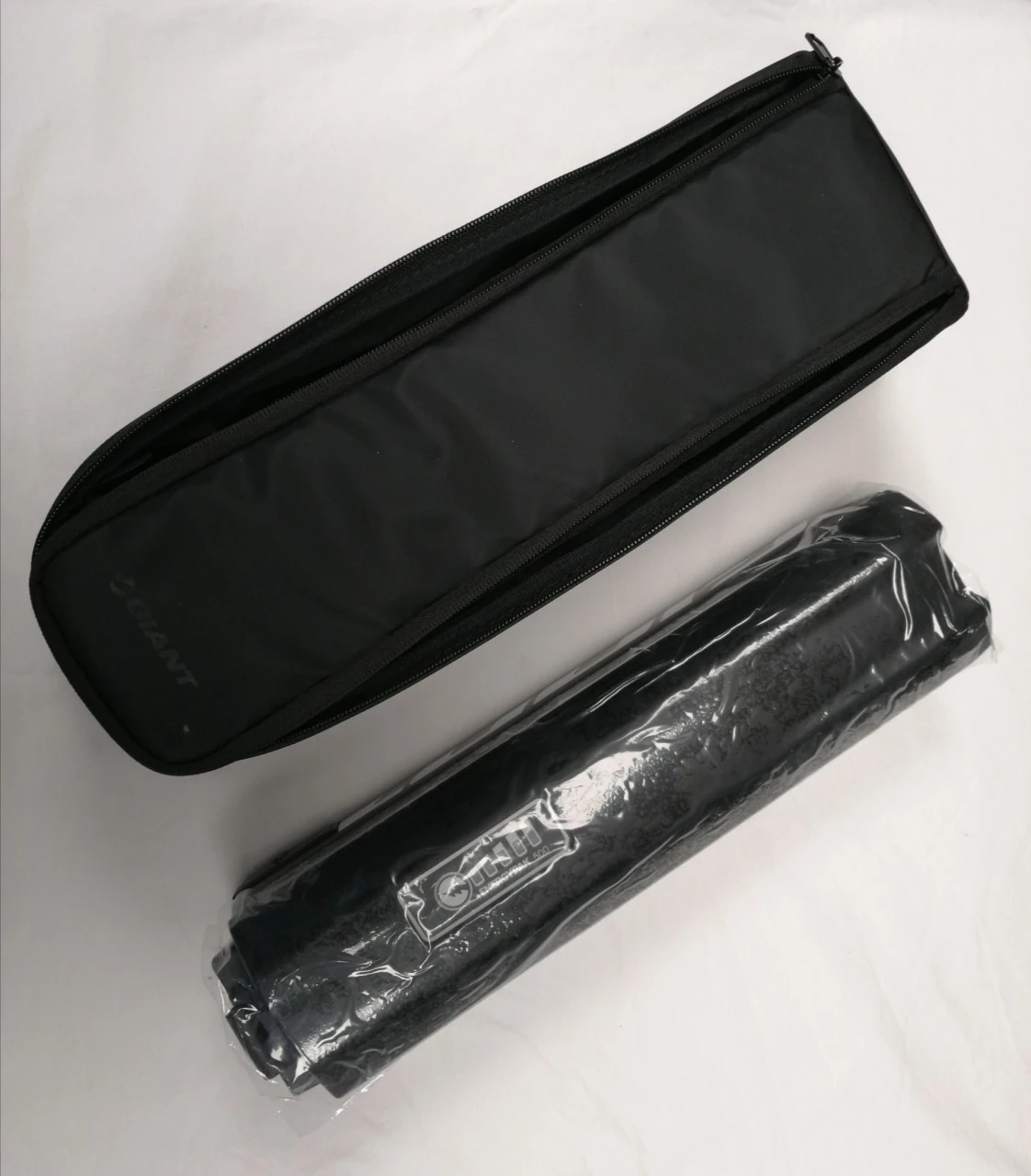 Giant EnergyPak Top-Release 500WH Akku Schwarz Matt/Logo Weiss 3 Pin 4 Giant EnergyPak Top-Release 500WH Akku Schwarz Matt/Logo Weiss 3 Pin – Bild 2