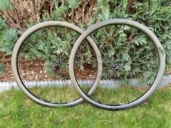 Giant CXR 1 Disc Carbon Tubeless Laufradsatz *1398g*