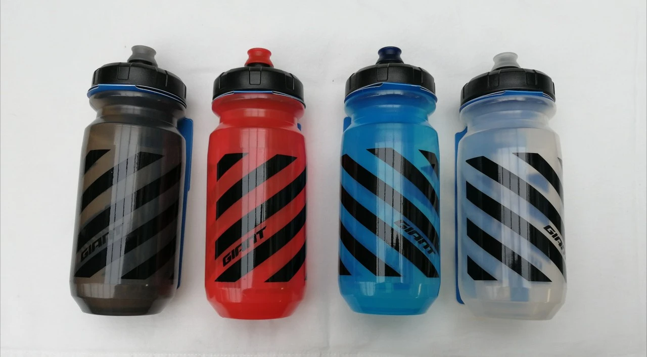 Giant DoubleSpring Trinkflasche 600 Ml *BPA Frei* 3 Giant DoubleSpring Trinkflasche 600 Ml *BPA Frei*