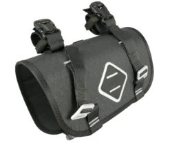 Giant H2Pro Handlebar Bag -Giant giant h2pro handlebar bag empty